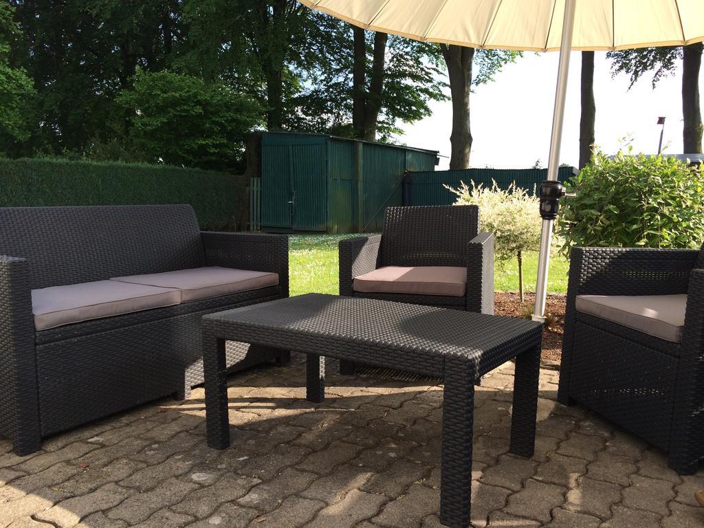 Villa Eifelhaus Emmels St. Vith Zimmer foto